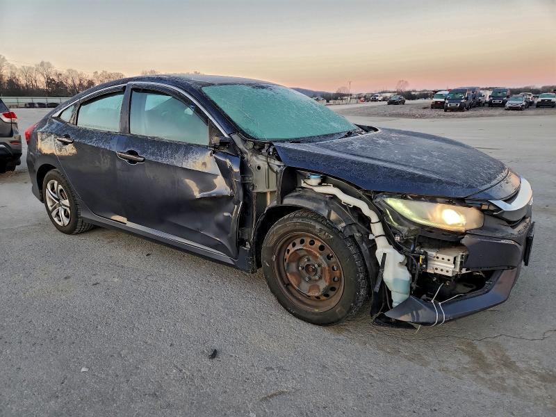 Photo 4 from auction – 2017 HONDA CIVIC LX with VIN 19XFC2F52HE015666