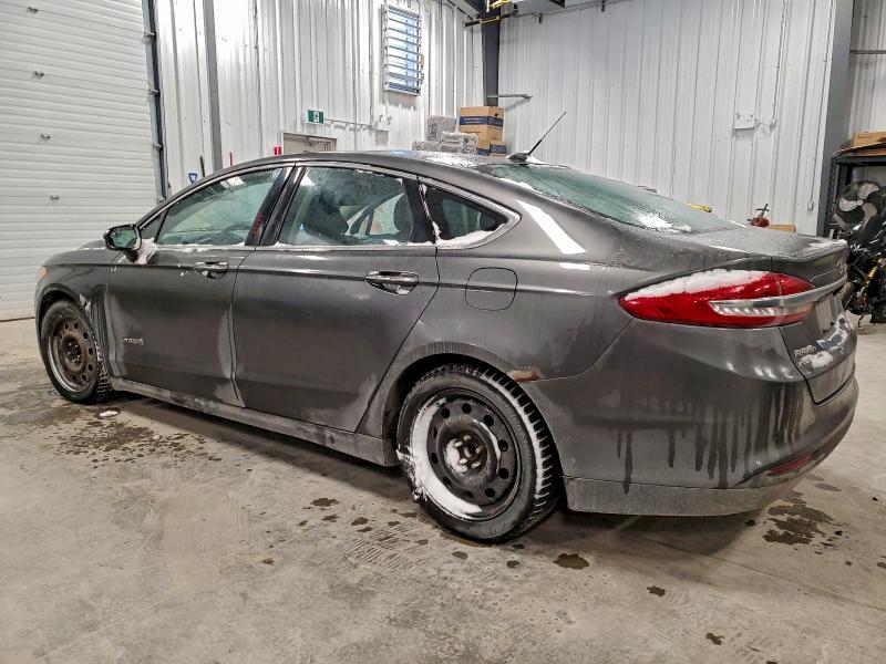 Photo 2 from auction – 2017 FORD FUSION with VIN 3FA6P0LU4HR147881