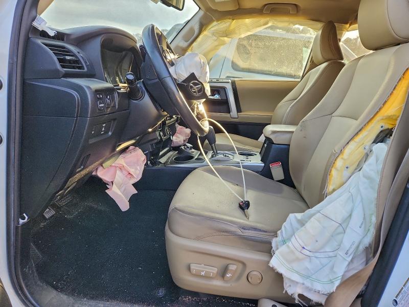 Photo 7 from auction – 2018 TOYOTA 4RUNNER SR with VIN JTEBU5JR2J5554180