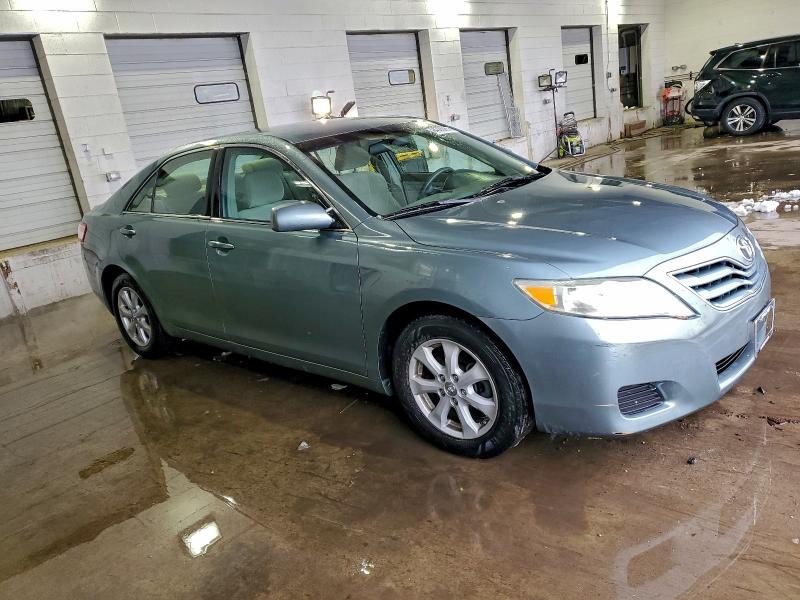 Photo 4 from auction – 2011 TOYOTA CAMRY BASE with VIN 4T1BF3EK3BU583092