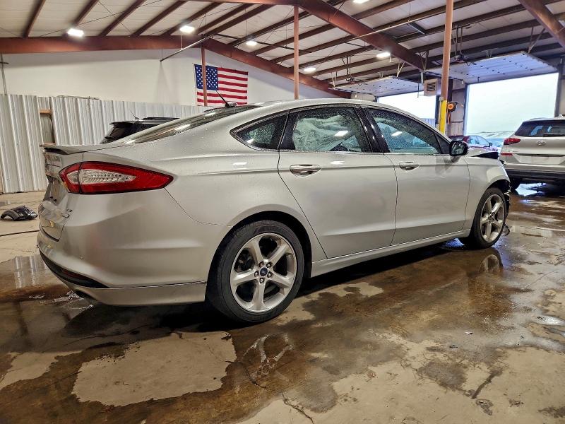 Photo 3 from auction – 2016 FORD FUSION SE with VIN 3FA6P0HD2GR253611