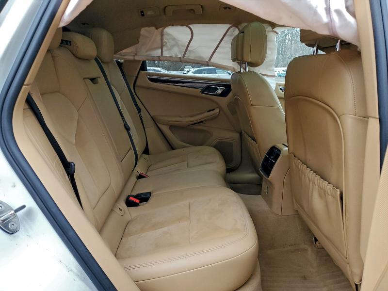 Photo 11 from auction – 2017 PORSCHE MACAN with VIN WP1AB2A5XHLB10308