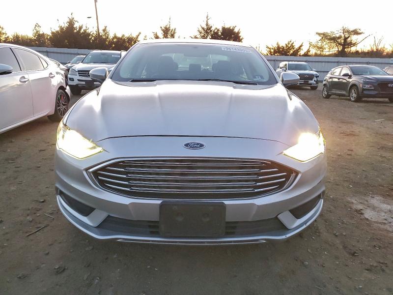 Photo 5 from auction – 2017 FORD FUSION with VIN 3FA6P0H72HR225464