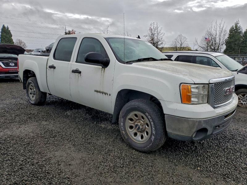 صورة رقم 4 من المزاد - 2007 GMC NEW SIERRA مع VIN 2GTEC13C471598150