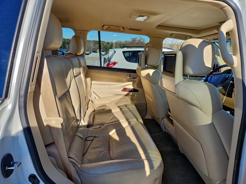 Photo 11 from auction – 2014 LEXUS LX 570 with VIN JTJHY7AX2E4132478