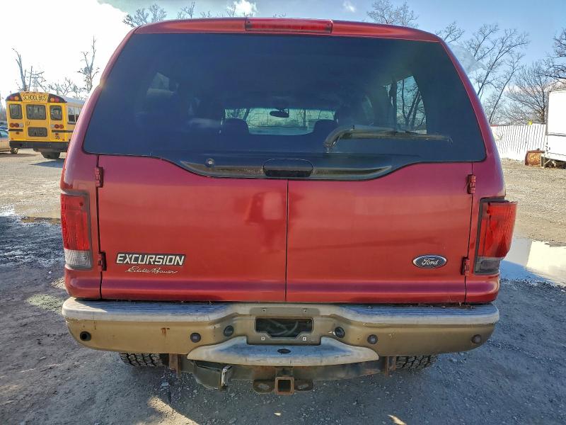 Photo 6 from auction – 2005 FORD EXCURSION with VIN 1FMSU45P65EA33939