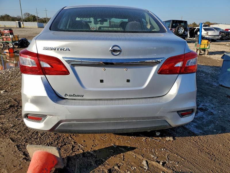 Photo 6 from auction – 2016 NISSAN SENTRA S with VIN 3N1AB7AP6GY334667
