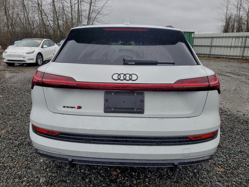Photo 6 from auction – 2022 AUDI E-TRON S P with VIN WA1ACBGE3NB040250