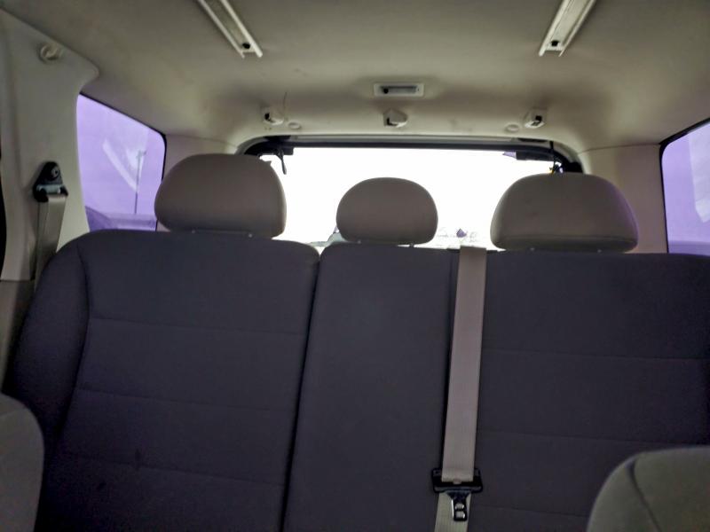 Photo 10 from auction – 2011 FORD ESCAPE XLS with VIN 1FMCU9C71BKA33798