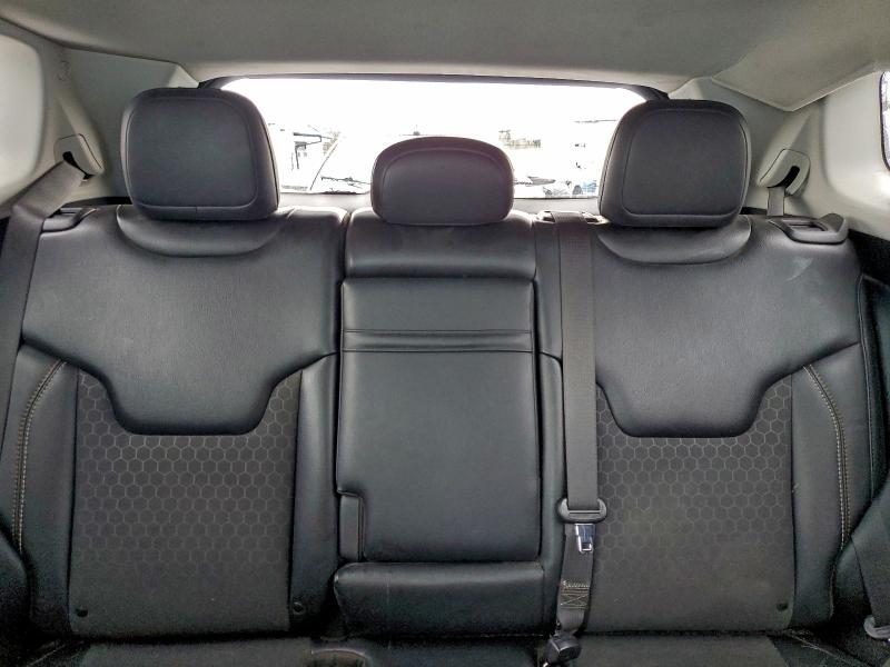 Photo 10 from auction – 2019 JEEP COMPASS LA with VIN 3C4NJDBB2KT674780