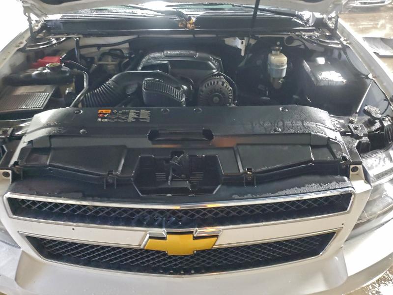 Photo 11 from auction – 2013 CHEVROLET TAHOE with VIN 1GNSKBE06DR351091