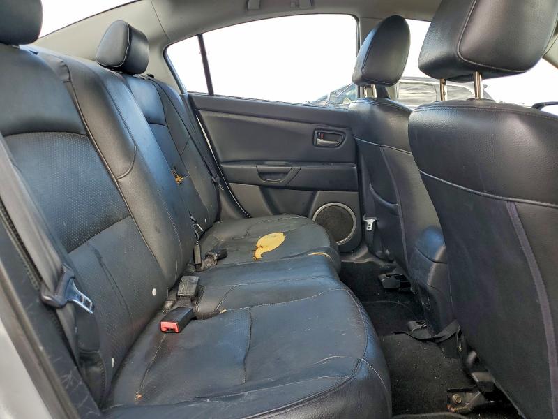 Photo 10 from auction – 2005 MAZDA 3 S with VIN JM1BK123X51270712