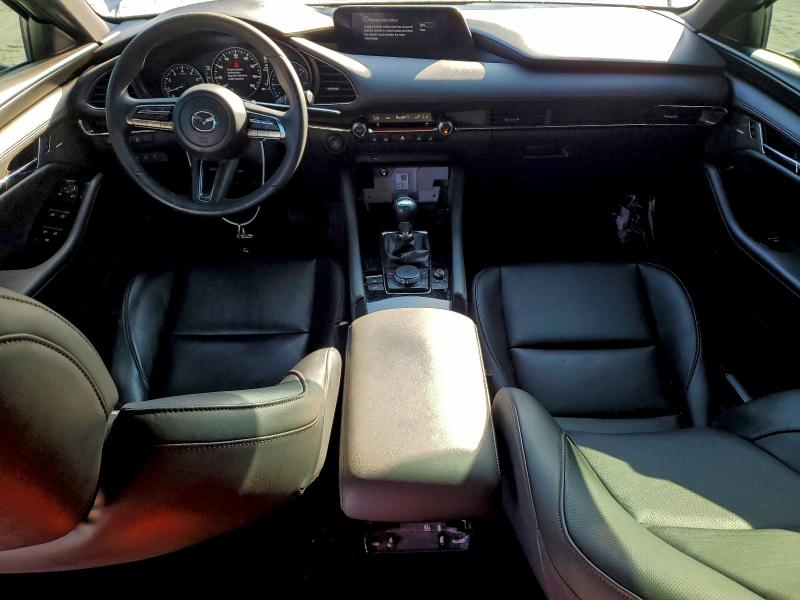 Photo 8 from auction – 2021 MAZDA 3 PREMIUM with VIN JM1BPAML4M1306651