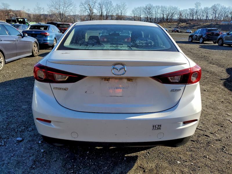 Photo 6 from auction – 2014 MAZDA 3 TOURING with VIN JM1BM1V74E1127666