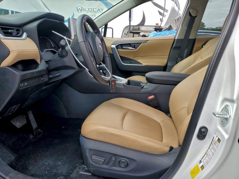Photo 7 from auction – 2024 TOYOTA RAV4 with VIN 2T3C1RFV4RW354887