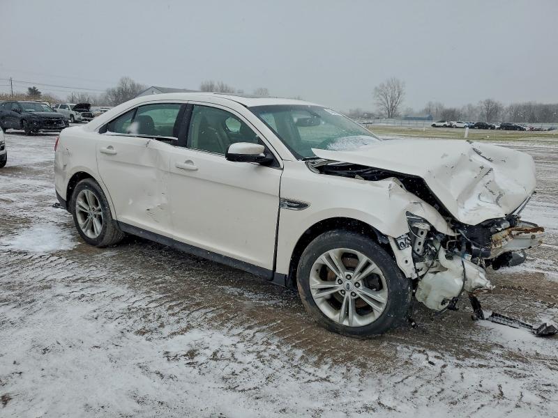 Photo 4 from auction – 2017 FORD TAURUS SEL with VIN 1FAHP2E81HG116728