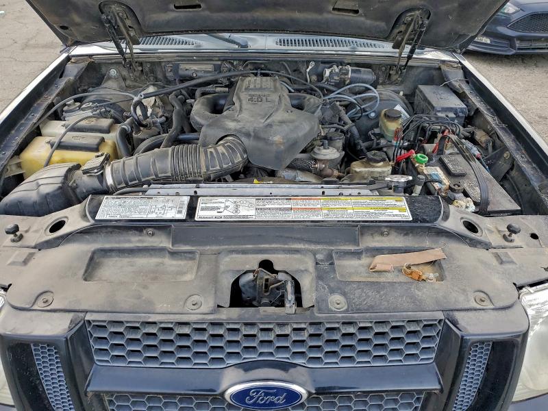 Foto 11 de la subasta – 2001 FORD EXPLORER S con VIN 1FMZU77EX1UA45524