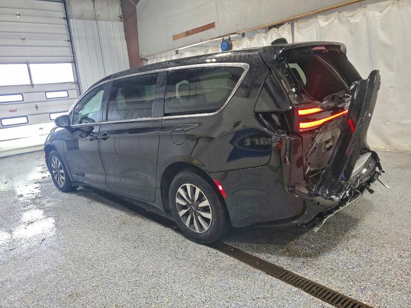Photo 2 from auction – 2025 CHRYSLER PACIFICA H with VIN 2C4RC1S77SR572335