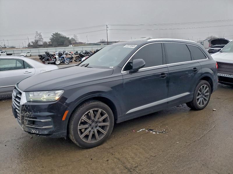 AUDI Q7 PREMIUM 2017 with VIN WA1LAAF74HD038673 - Photo from auction