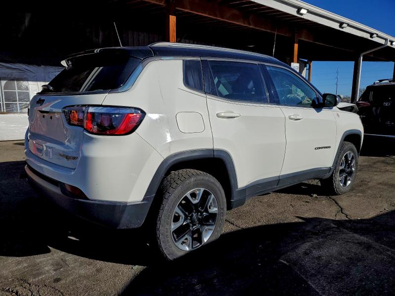 Foto 3 de la subasta – 2018 JEEP COMPASS TR con VIN 3C4NJDDBXJT174619