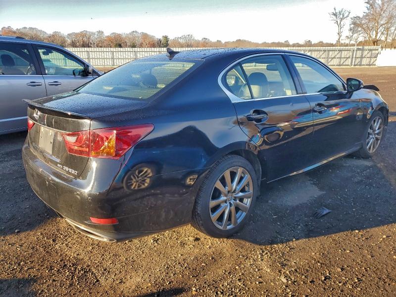 Photo 3 from auction – 2013 LEXUS GS 350 with VIN JTHCE1BL0D5019795