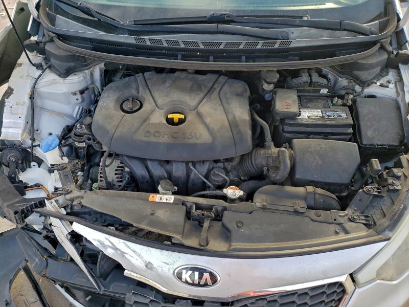 Photo 11 from auction – 2016 KIA FORTE LX with VIN KNAFX4A65G5498965
