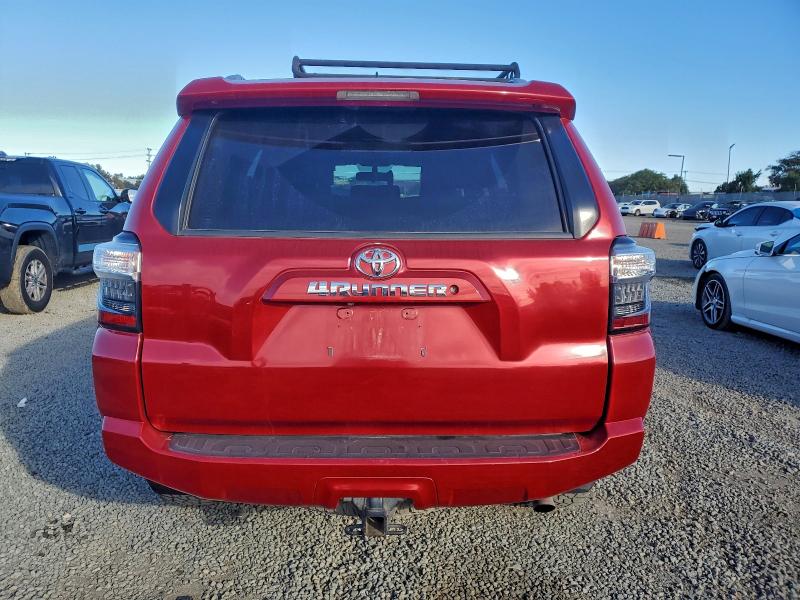 Photo 6 from auction – 2015 TOYOTA 4RUNNER SR with VIN JTEBU5JR4F5213306