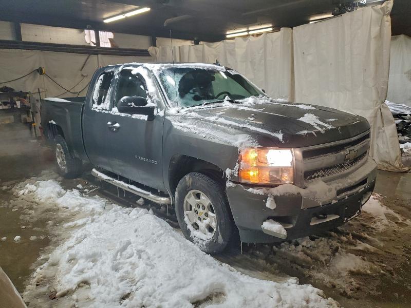 Photo 4 from auction – 2011 CHEVROLET SILVERADO with VIN 1GCRKSE39BZ101536
