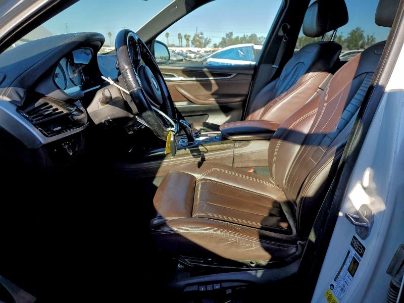 Photo 7 from auction – 2015 BMW X5 SDRIVE3 with VIN 5UXKR2C5XF0H35290