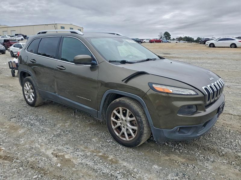Photo 4 from auction – 2015 JEEP CHEROKEE L with VIN 1C4PJLCB0FW656229