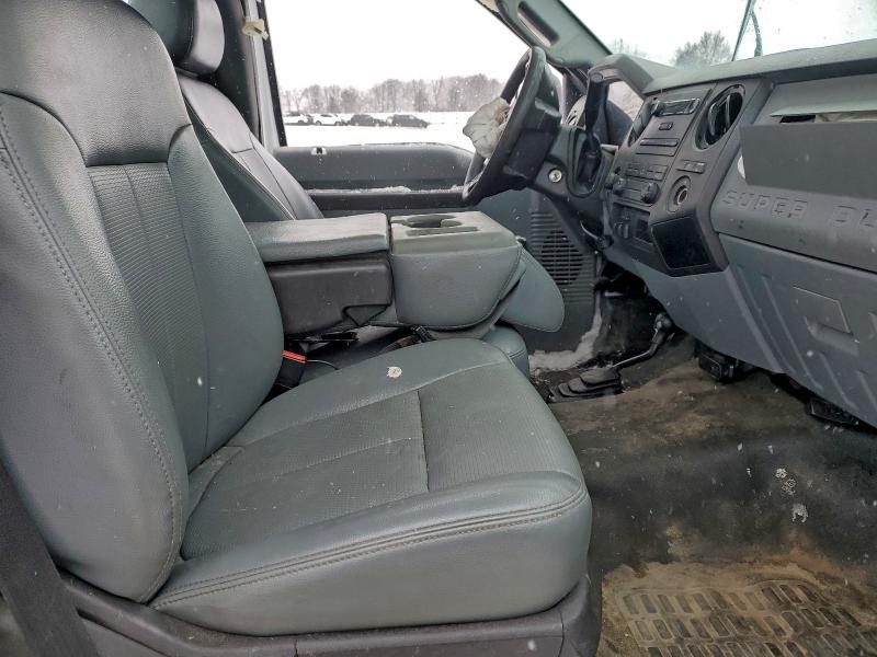 Photo 10 from auction – 2016 FORD F250 SUPER with VIN 1FTBF2B60GEB54161