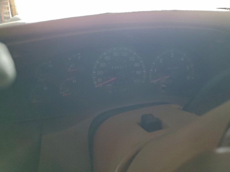 Photo 9 from auction – 1998 FORD F150 with VIN 2FTZX17W8WCA73234
