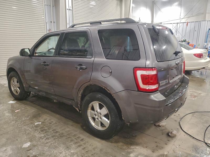 Photo 2 from auction – 2010 FORD ESCAPE XLT with VIN 1FMCU9D71AKC61541