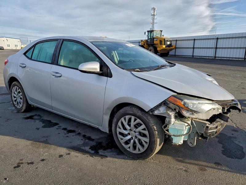 Photo 4 from auction – 2018 TOYOTA COROLLA L with VIN 2T1BURHE7JC111489