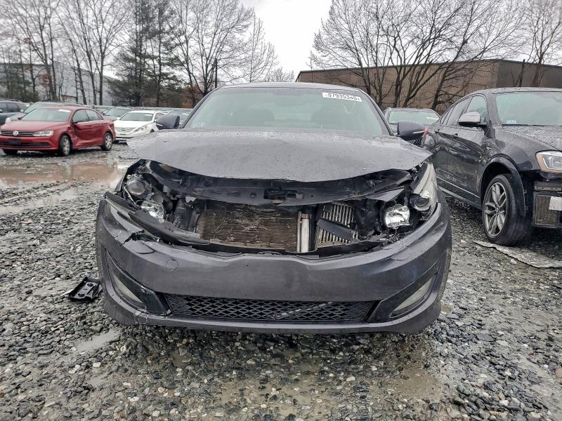 Photo 5 from auction – 2011 KIA OPTIMA SX with VIN KNAGR4A69B5115777