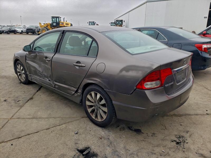 Photo 2 from auction – 2010 HONDA CIVIC EX with VIN 19XFA1F86AE046760