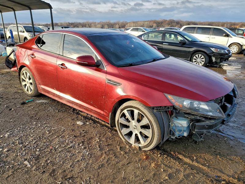 Photo 4 from auction – 2013 KIA OPTIMA SX with VIN 5XXGR4A64DG113842