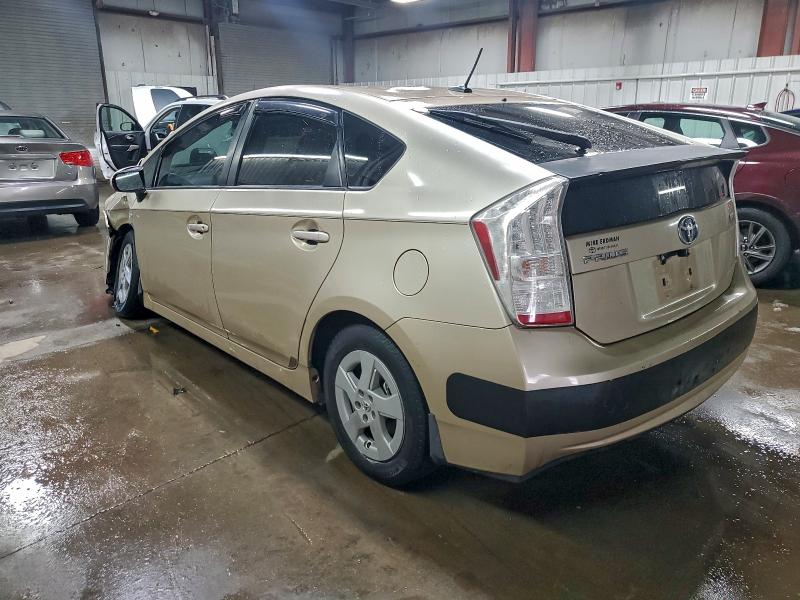 Photo 2 from auction – 2011 TOYOTA PRIUS with VIN JTDKN3DU6B1410646