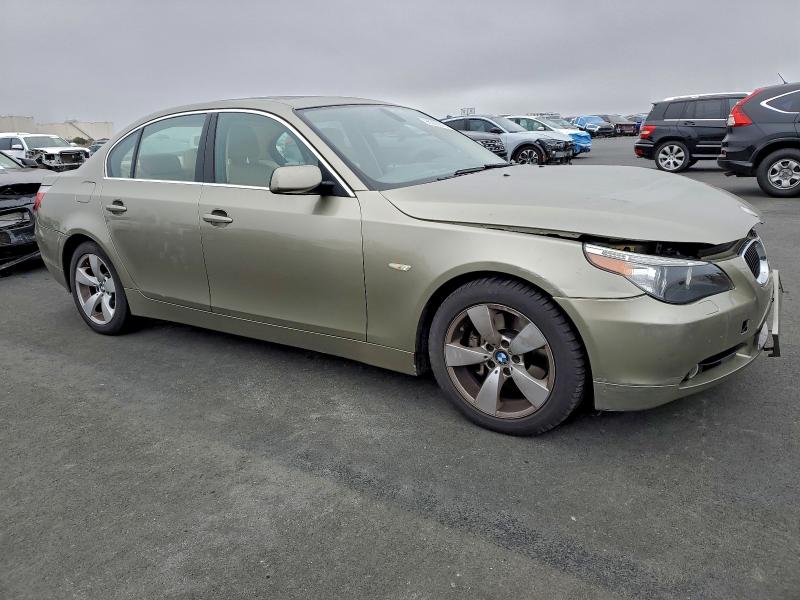 Photo 4 from auction – 2007 BMW 530 I with VIN WBANE73597CM55457
