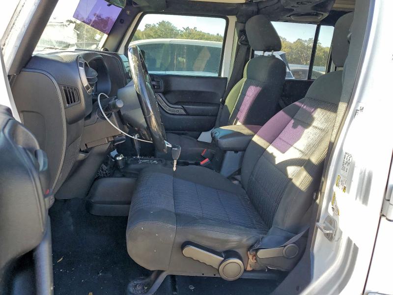 Photo 7 from auction – 2012 JEEP WRANGLER U with VIN 1C4BJWDG3CL128915