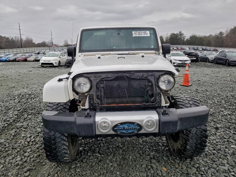 Photo 5 from auction – 2014 JEEP WRANGLER U with VIN 1C4BJWEG8EL110752