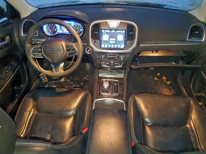 Photo 8 from auction – 2022 CHRYSLER 300 TOURIN with VIN 2C3CCASG1NH229086