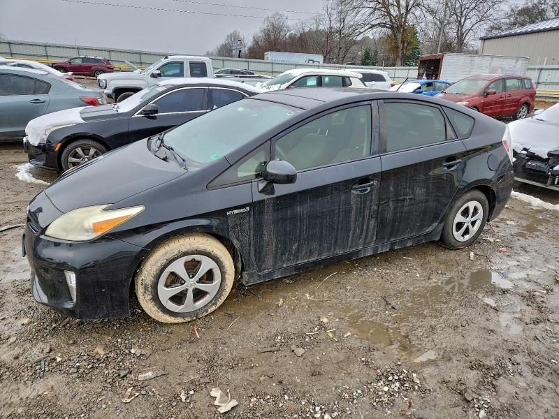 TOYOTA PRIUS 2013 with VIN JTDKN3DU5D5671570 - Photo from auction