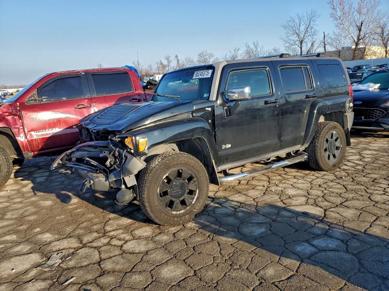 HUMMER H3 2007 with VIN 5GTDN13E278155847 - Photo from auction