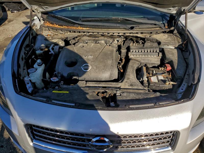 Photo 11 from auction – 2011 NISSAN MAXIMA S with VIN 1N4AA5AP4BC821782