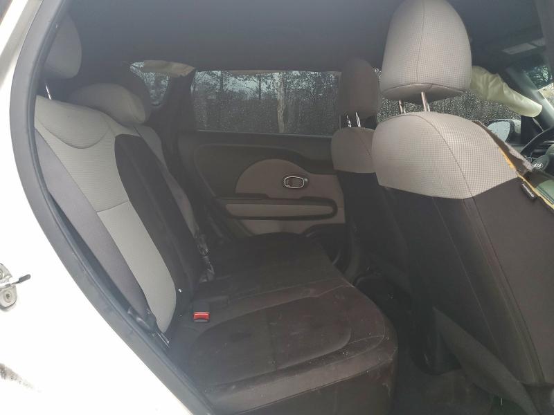 Photo 10 from auction – 2018 KIA SOUL with VIN KNDJN2A20J7904831