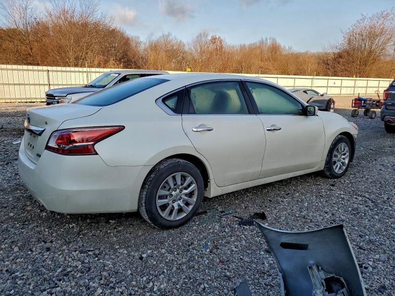 Photo 3 from auction – 2013 NISSAN ALTIMA 2.5 with VIN 1N4AL3AP1DC916902