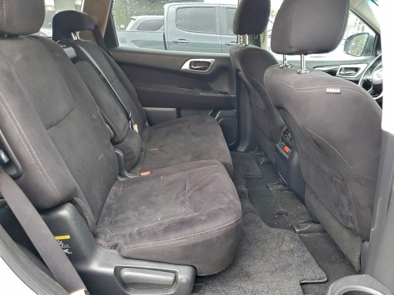 Photo 11 from auction – 2014 NISSAN PATHFINDER with VIN 5N1AR2MM3EC635007