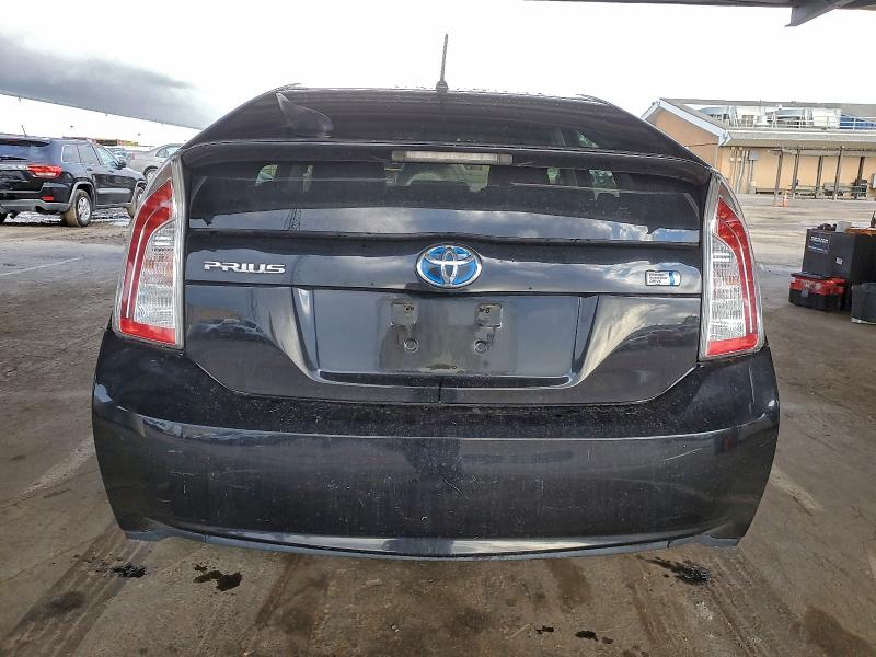 Photo 6 from auction – 2014 TOYOTA PRIUS with VIN JTDKN3DU6E1741036