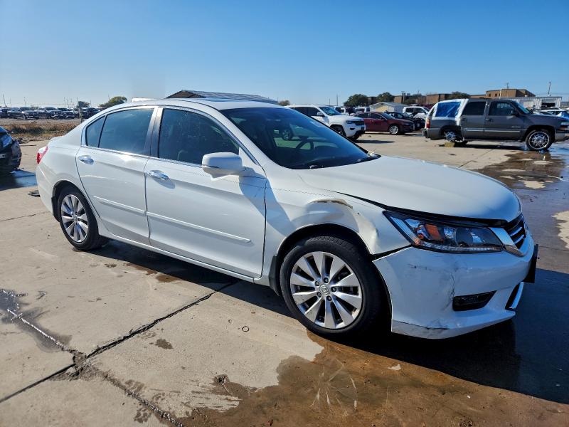 Photo 4 from auction – 2014 HONDA ACCORD EXL with VIN 1HGCR2F80EA097649